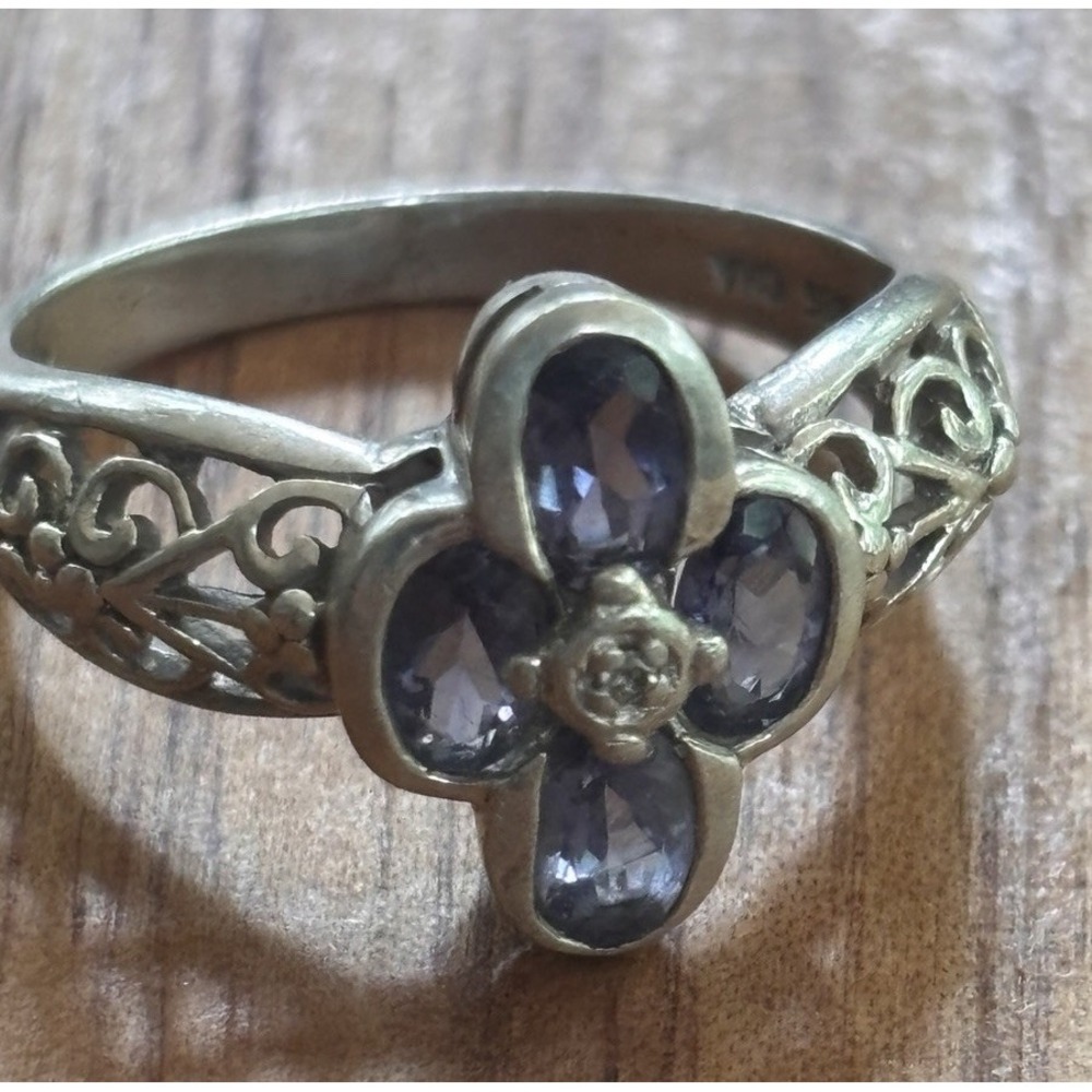 Vintage 925 Sterling Silver Amethyst Purple Gemstone Flower Ring Size 7